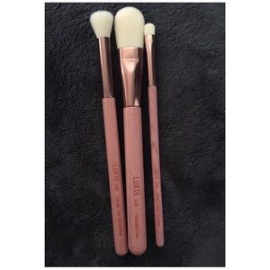 Luxie brush set